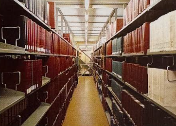 この年、国立国会図書館の棚工事の受注に成功。これが金剛飛躍の