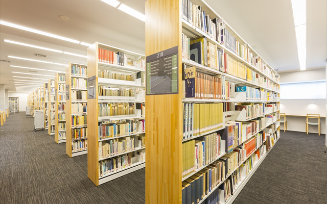 図書館書架