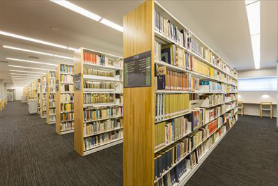 図書館什器 Library