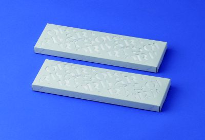ケース内用品