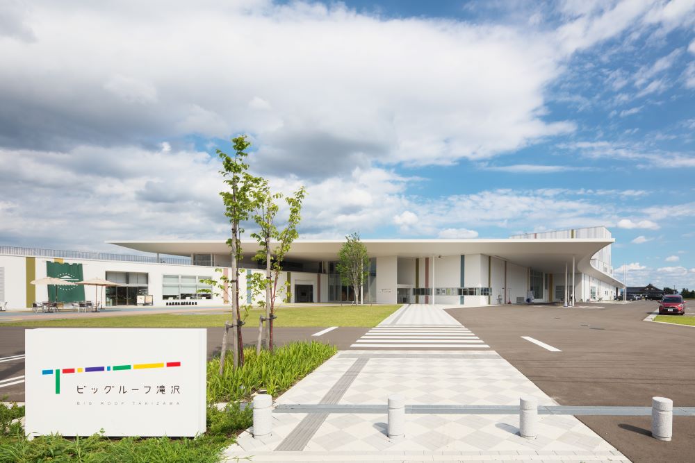 滝沢市立湖山図書館,外観