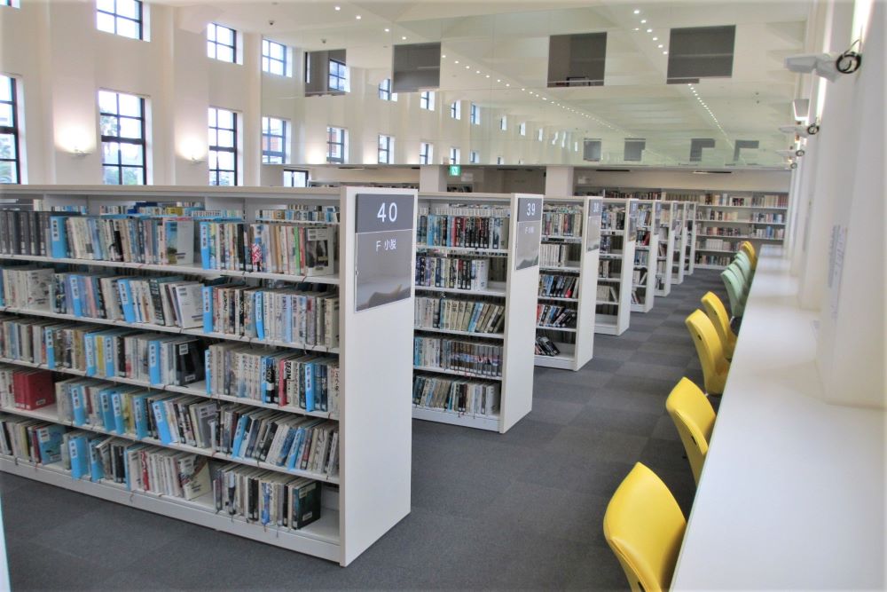北九州市立戸畑図書館,木金ライブラ書架LMA