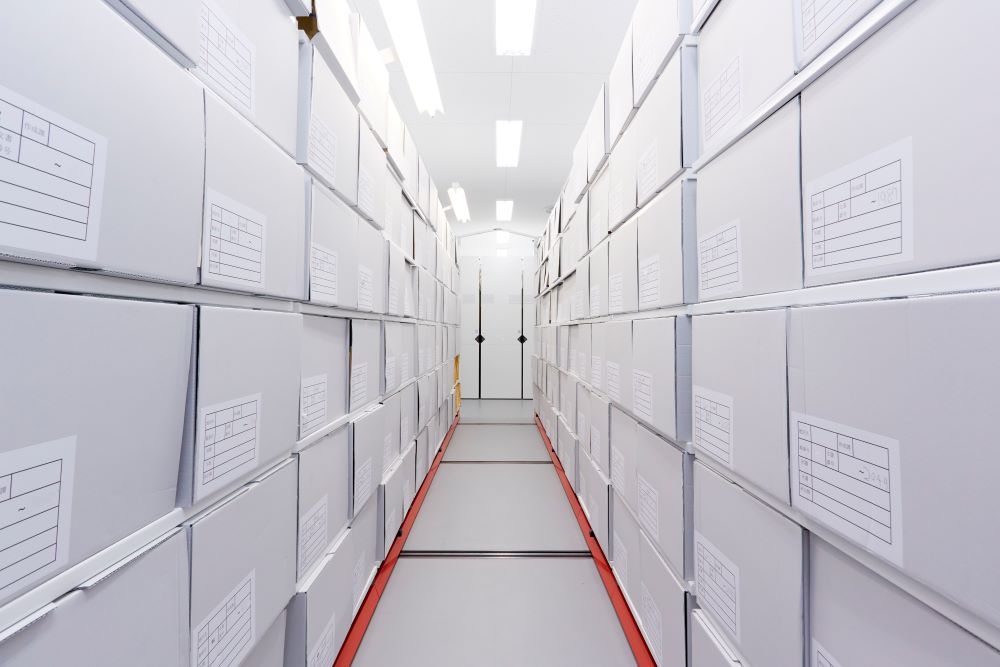 松本市文書館, 2F:公文書室, 電動式移動棚HPZS