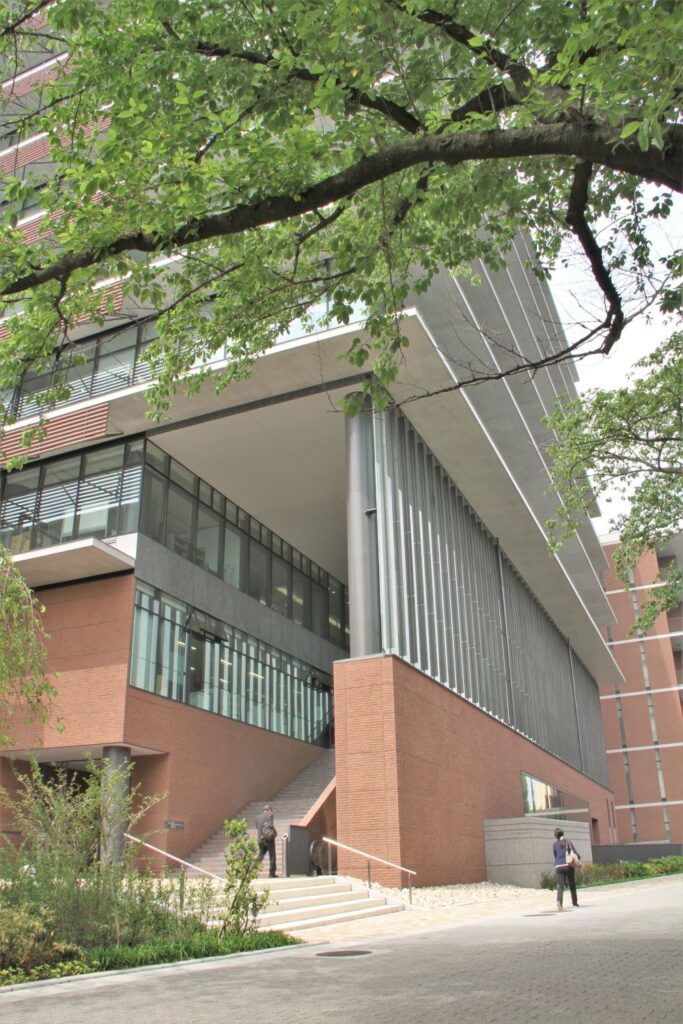 東京農業大学世田谷キャンパス図書館,外観