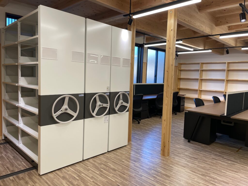 興南電気株式会社, 移動棚, 移動ラック