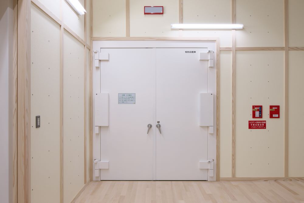 帝京大学八王子ソラティオスクエア,30分耐火収蔵庫扉