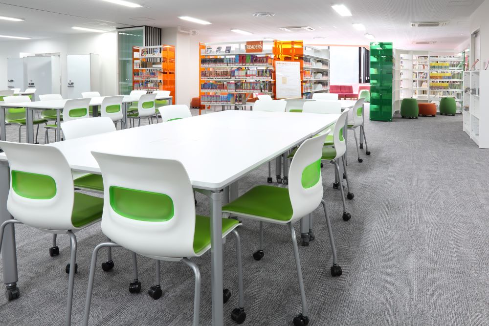 東北大学附属図書館本館,閲覧席