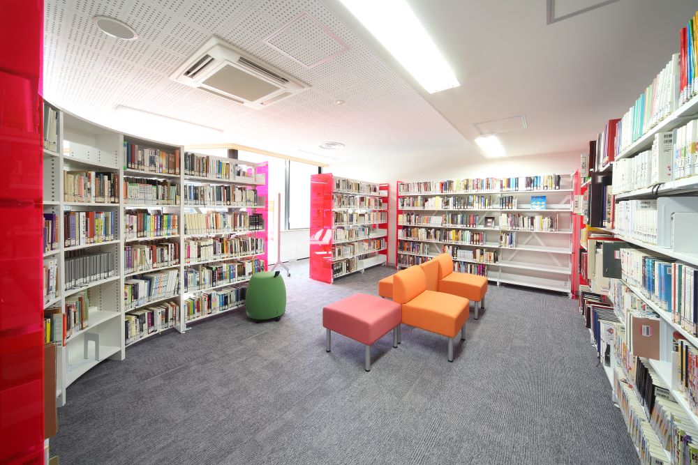 東北大学附属図書館本館,アクリルパネル書架LBA