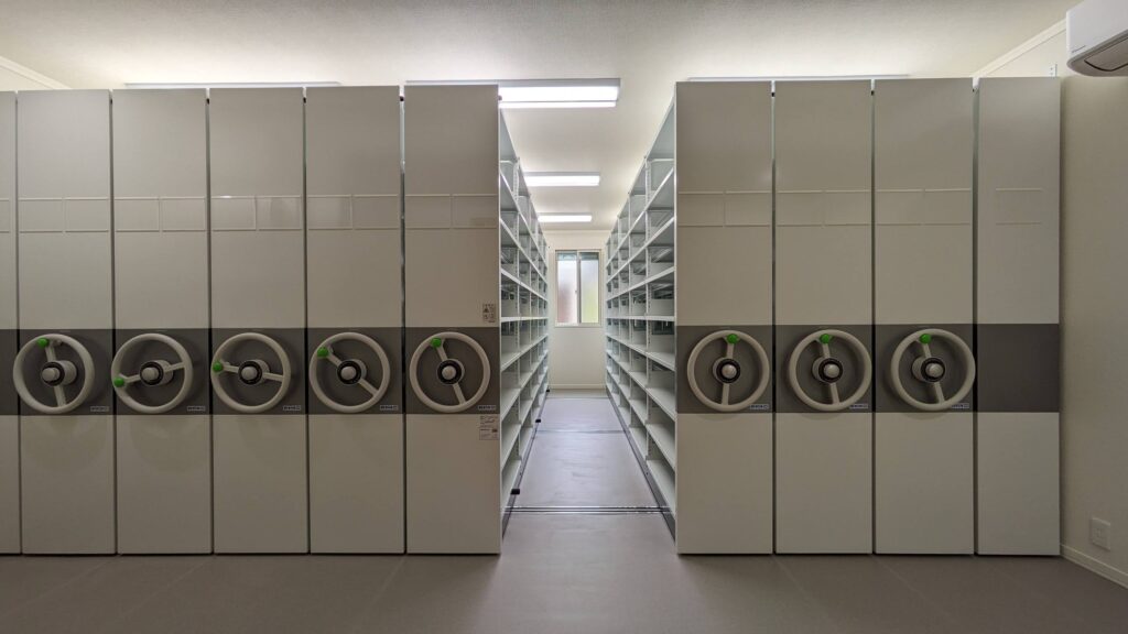 M様邸移動棚