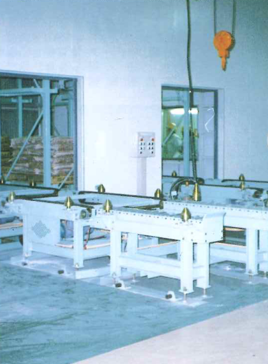 日本特殊塗料(株)2F入出庫コンベアライン(No.3・4ステーション)