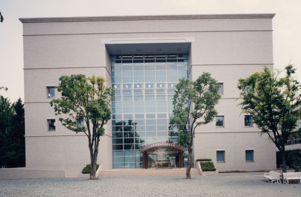 図書館正面