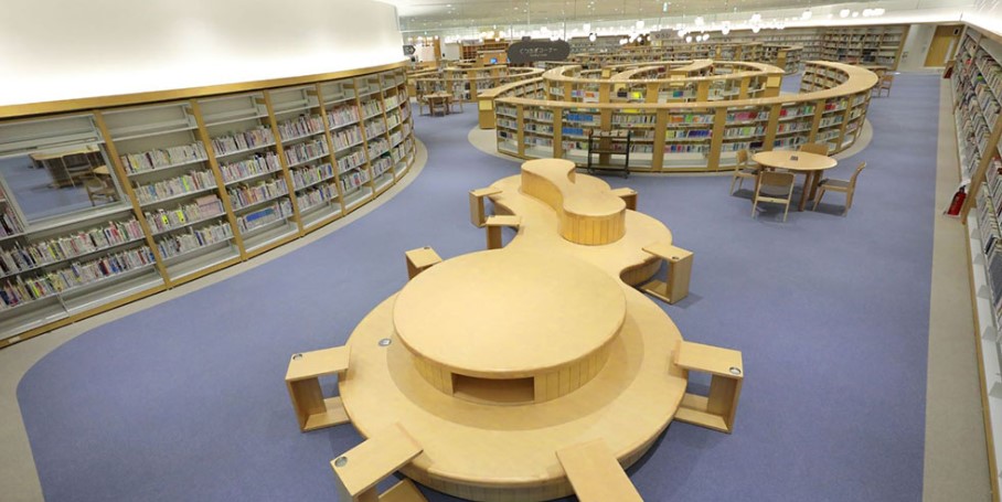 荒尾市立図書館 くつろぎコーナー